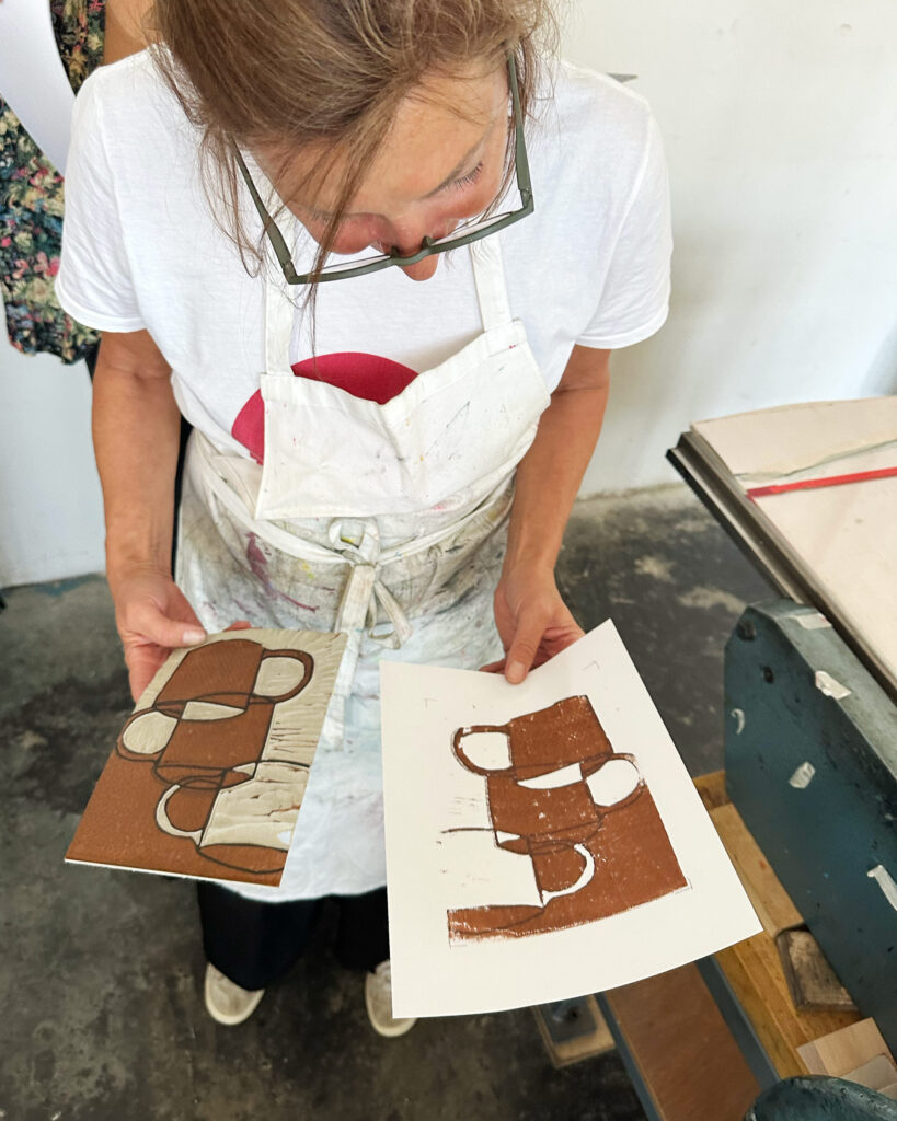 Der erste prüfende Blick von Bianca auf den Druck.