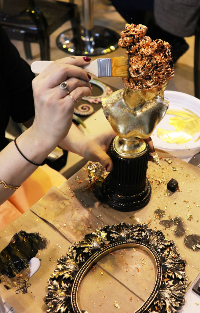 Vergoldung und andere Veredelungstechniken gab es bei Cadence zu bestaunen.